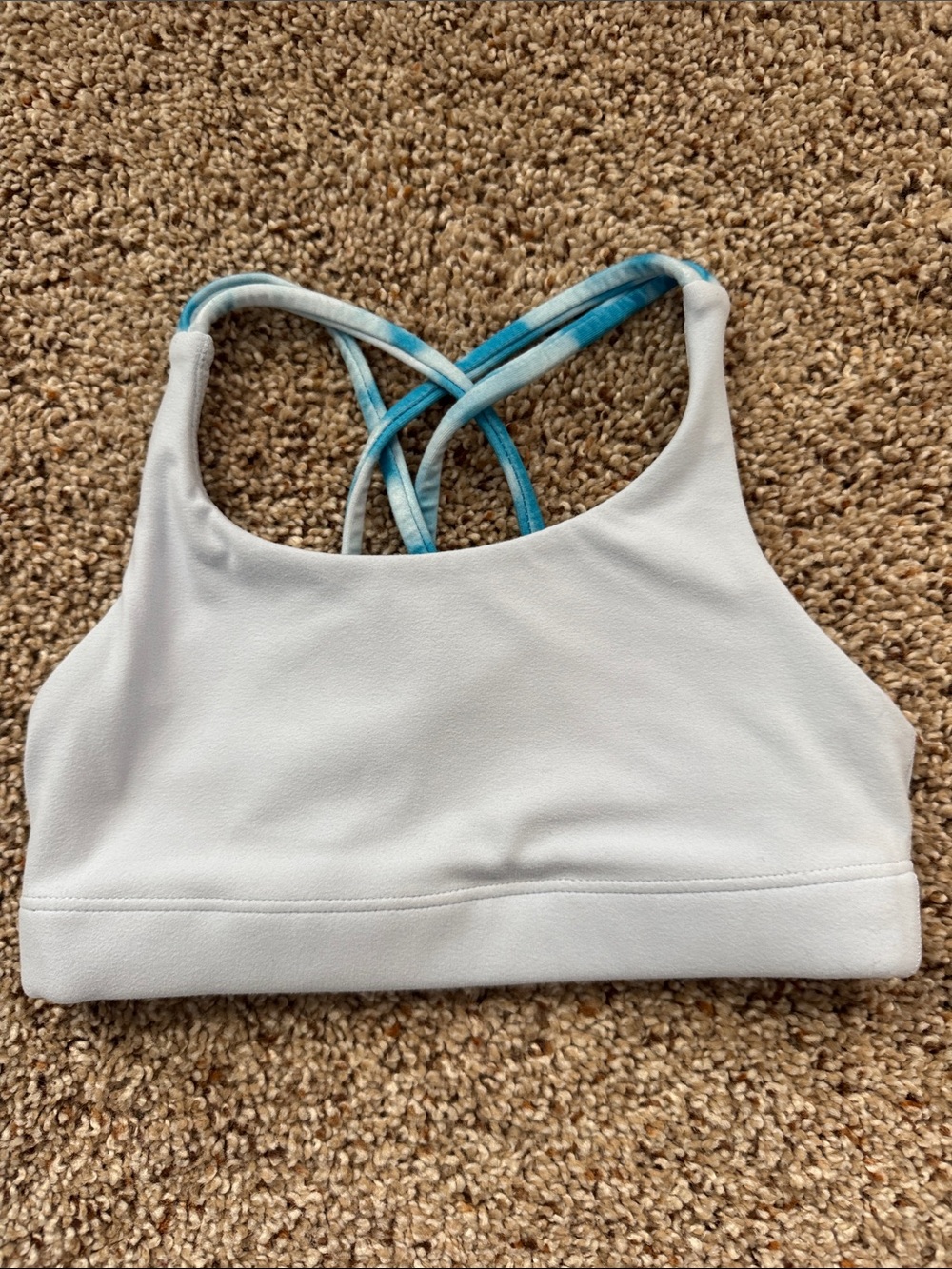 Lt blue Girls Athleta Sports Bra with Blue Strappy Back size XS (6)